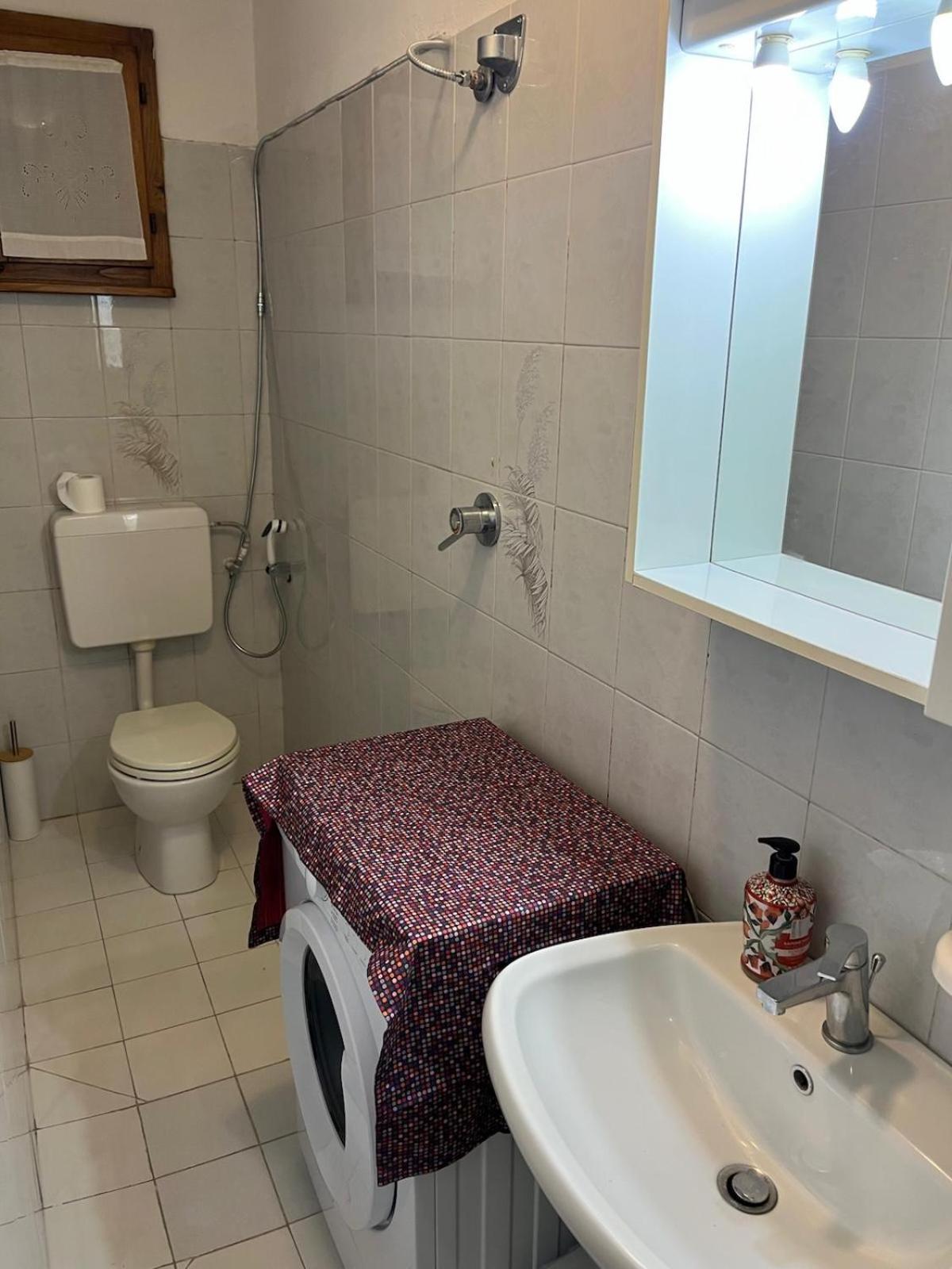 Casina Travi Apartman Arezzo Szoba fotó